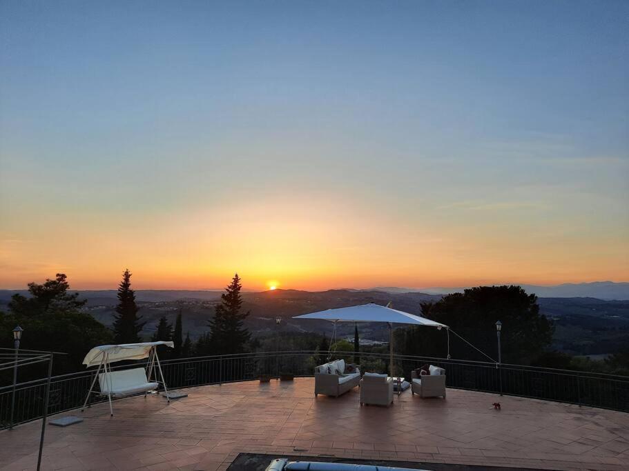 Villa Tutti I Colori Del Chianti Linari 外观 照片